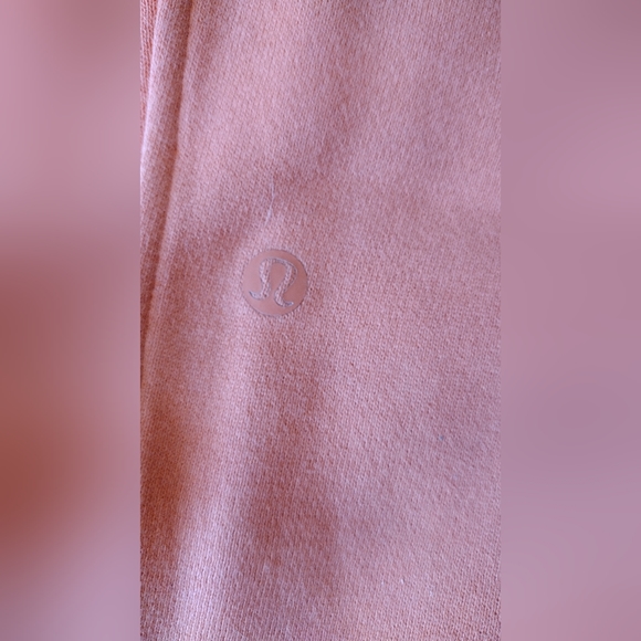 Lululemon Scuba High-Rise Jogger NWT - Picture 5 of 6